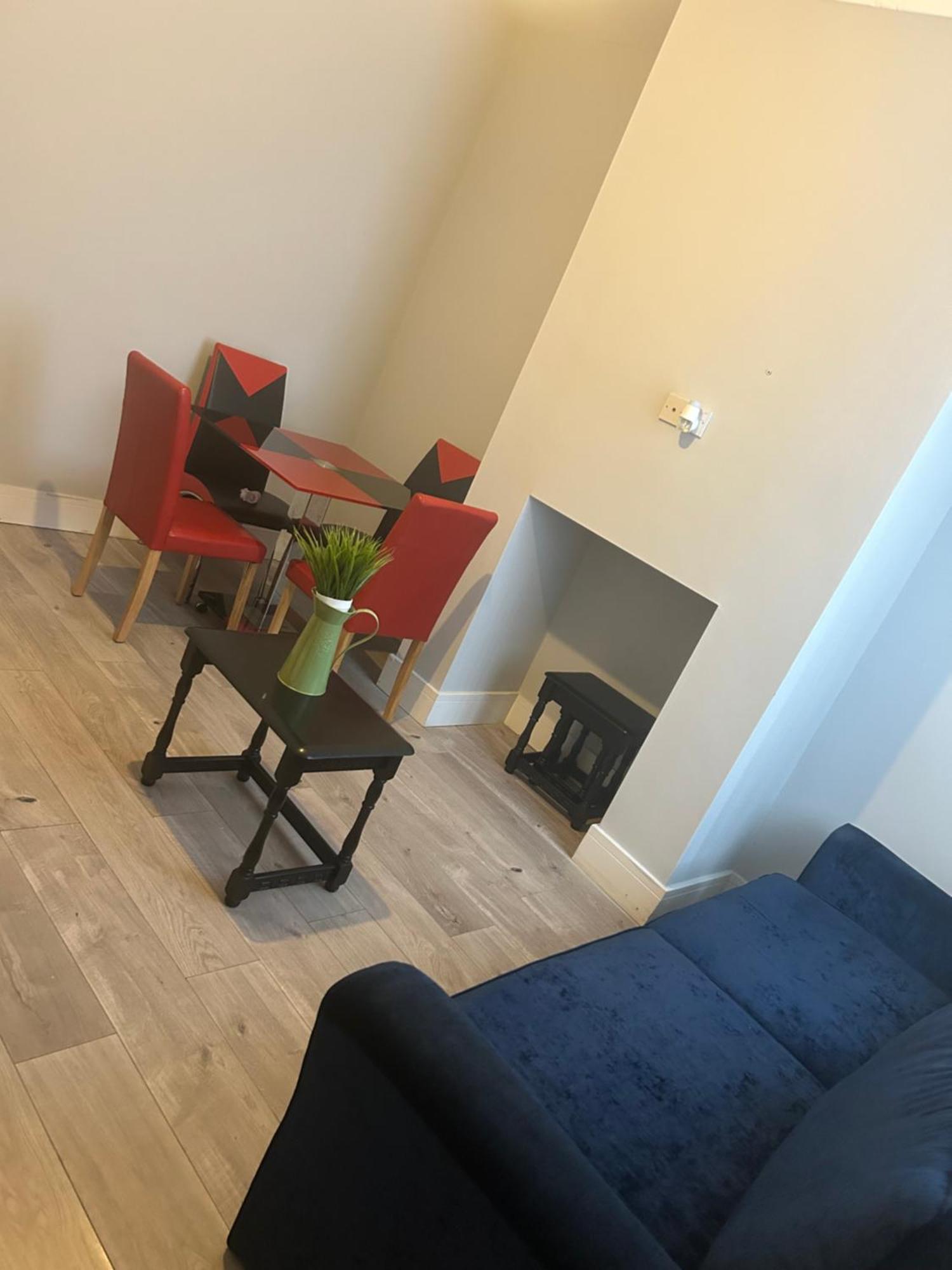 לינה וארוחת בוקר Stoke-on-Trent Brunswick Place 1 מראה חיצוני תמונה